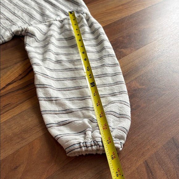 Madewell Woman’s Size XS White Cream and Black/brown/blue Striped top - Picture 9 of 11